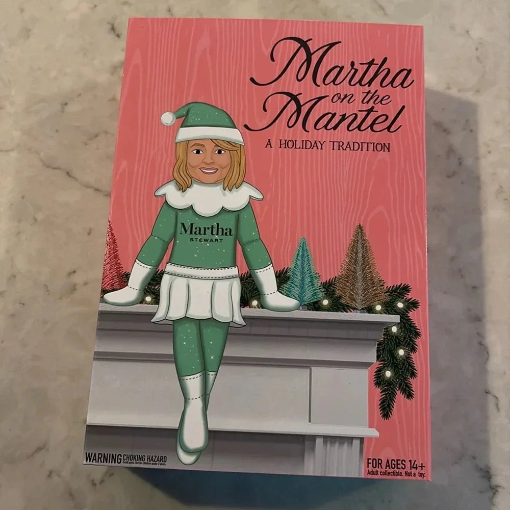 NEW Martha on the Mantle A Holiday Tradition
